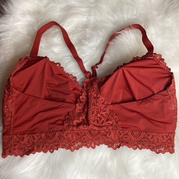 Burnt orange laced bralette size 1X - Picture 2 of 3